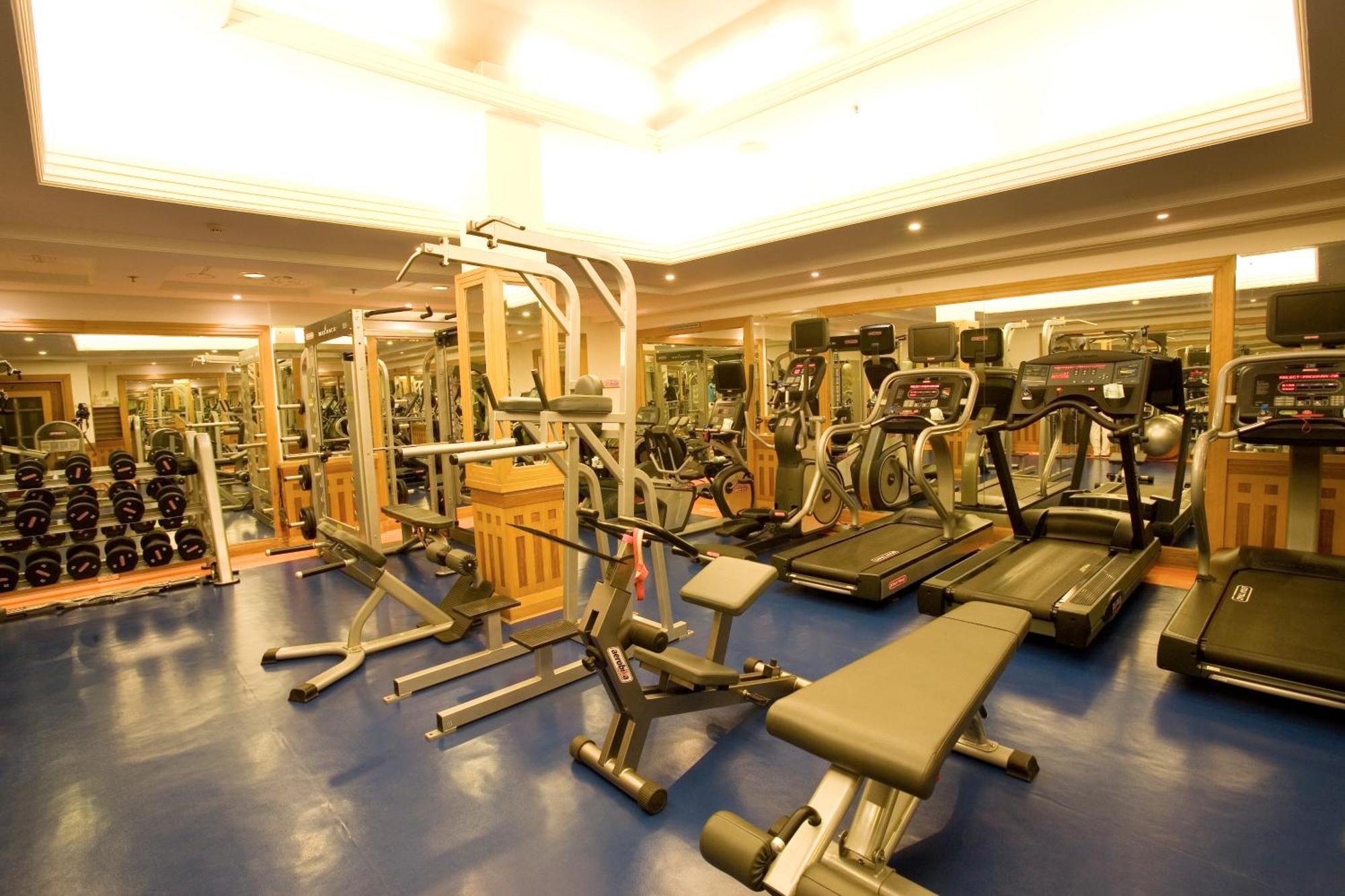 Grand Chennai By Grt Hotels Esterno foto A gym in a hotel